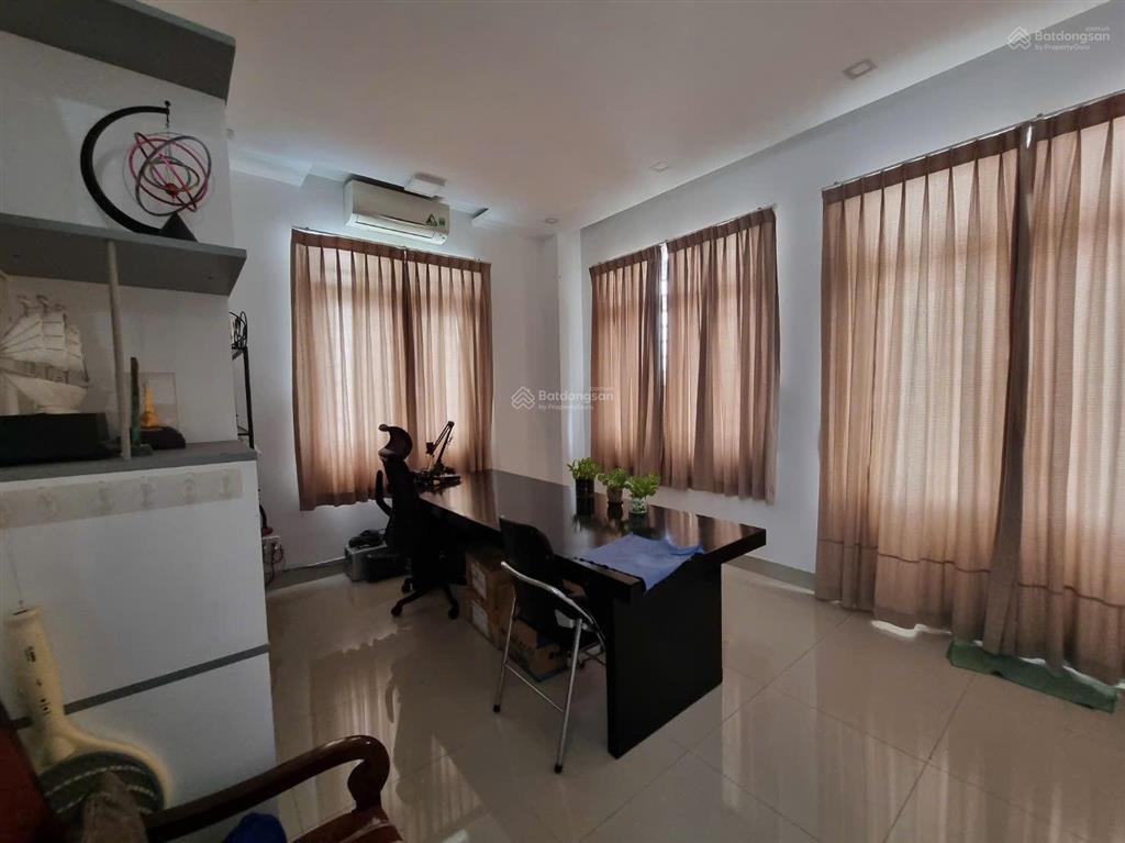 Nhà hxh nguyễn văn ràng, đón đầu ql50b, phạm hùng nối dài