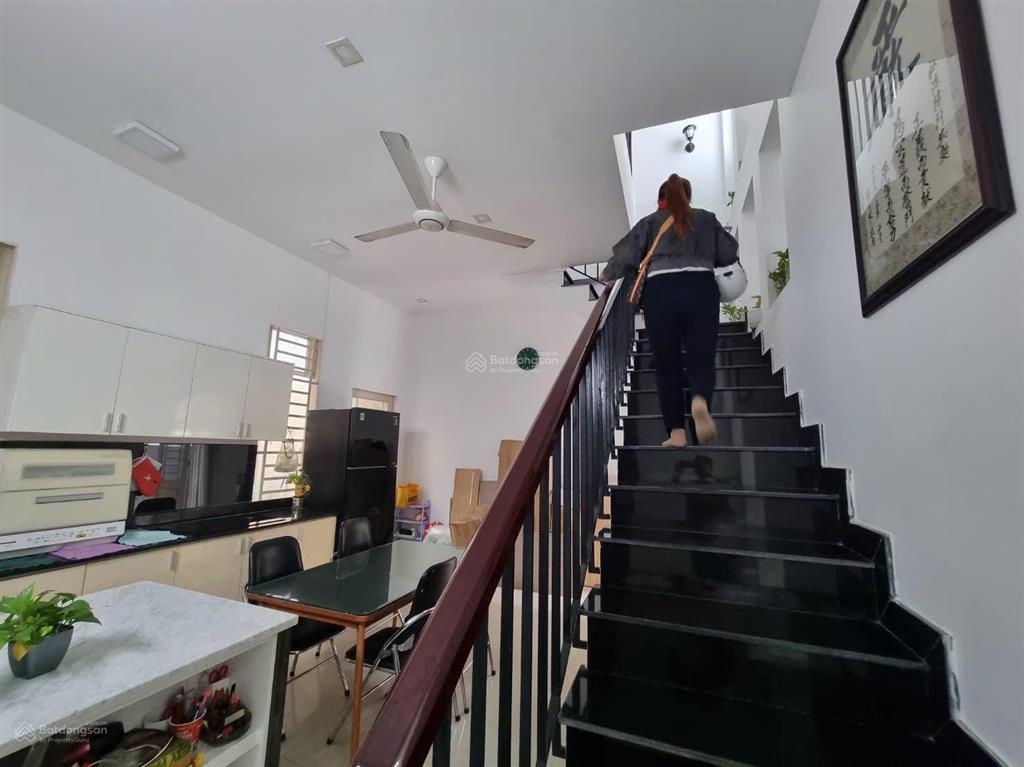 Nhà hxh nguyễn văn ràng, đón đầu ql50b, phạm hùng nối dài