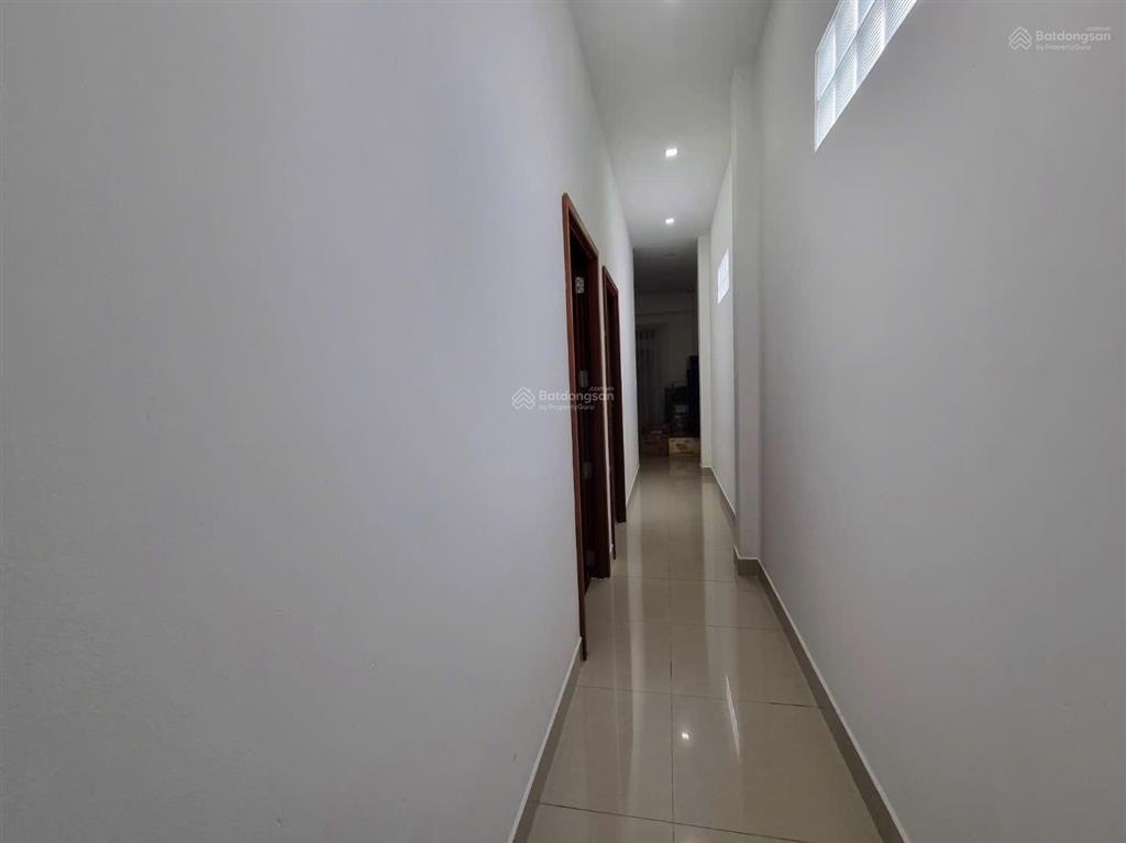 Nhà hxh nguyễn văn ràng, đón đầu ql50b, phạm hùng nối dài