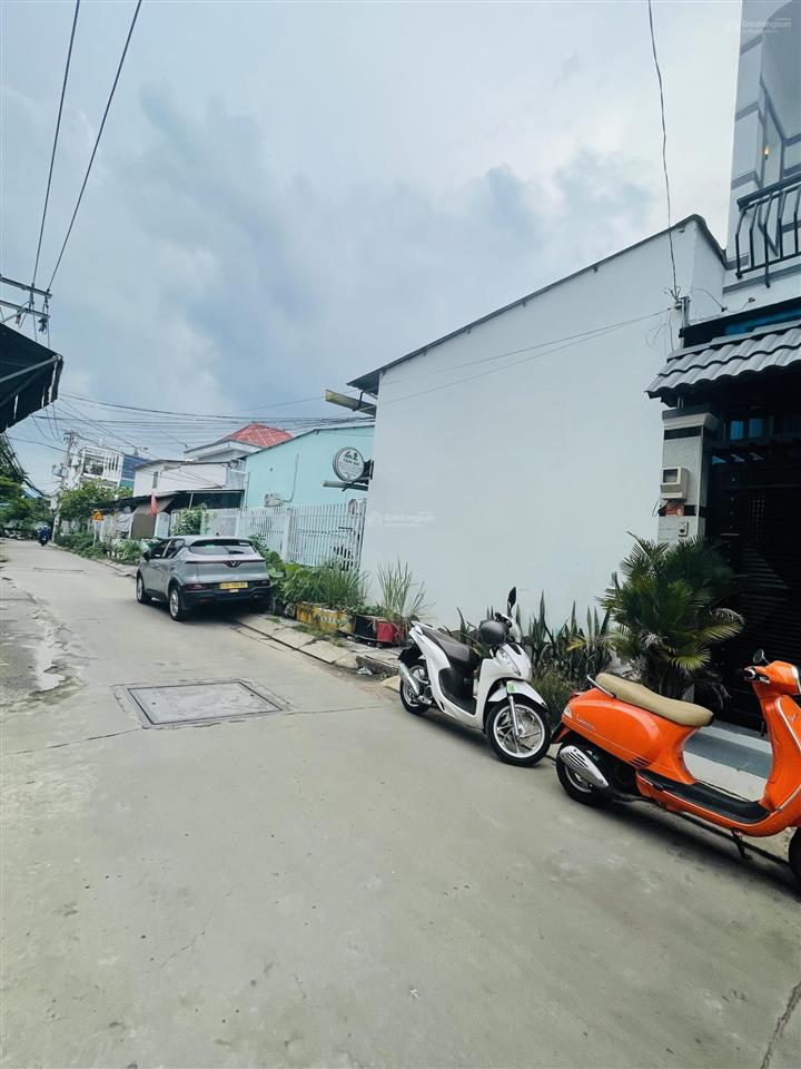 Nhà mt hẻm xe hơi 1419 lê văn lương, phước kiển, 6pn.