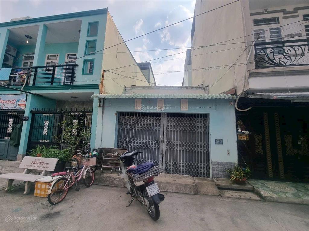 Đất 2mt trước sau hẻm xe hơi 1368 lê văn lương. phước kiển, 100m2