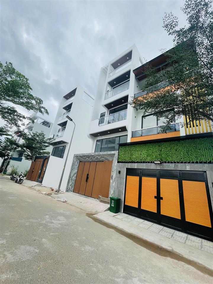 Đất kdc 1181 lê văn lương, phước kiển. hướng đông, sổ sẵn