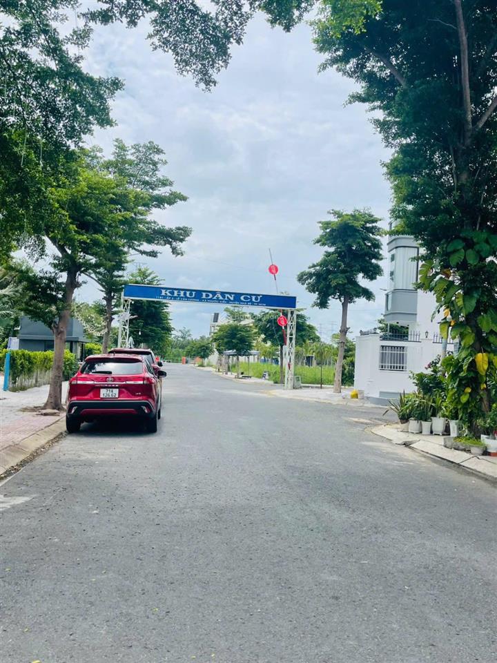 Đất kdc 1181 lê văn lương, phước kiển. hướng đông, sổ sẵn