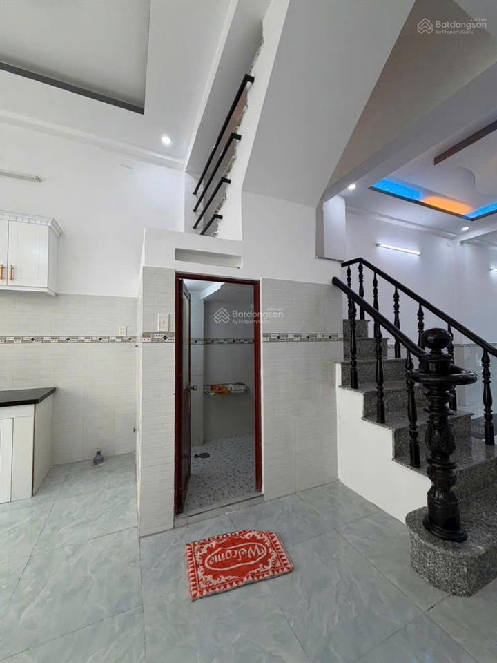 Bán nhà mt hẻm 1419 lê văn lương  phước kiển