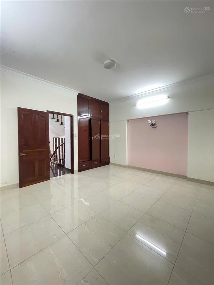 Nhà nguyên căn full nội thất kdc sadeco phước kiển a  full nội thất