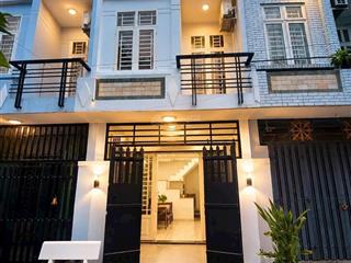Nhà nguyên căn hẻm 1368 lê văn lương. phước kiển