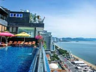 Bán căn góc 3pn maple view xéo biển, tầng cao. đầy đủ nội thất