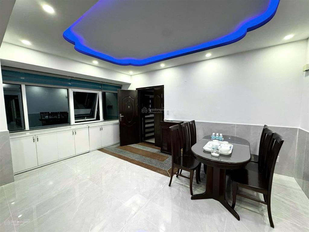 Bán nhanh căn góc 150m2 (3pn) chung cư sông đà uplaza nha trang. đầy đủ nội thất