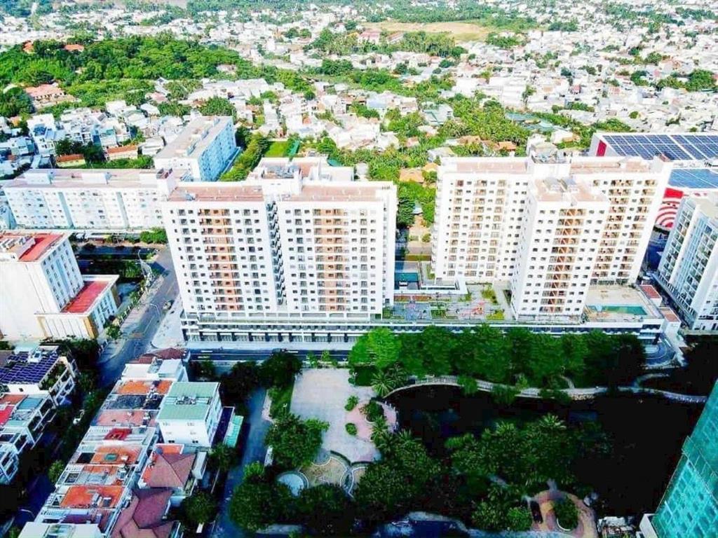 Cực rẻ! thiện chí bán căn góc tầng cao, view hồ ct3 vĩnh điềm trung. đầy đủ nội thất