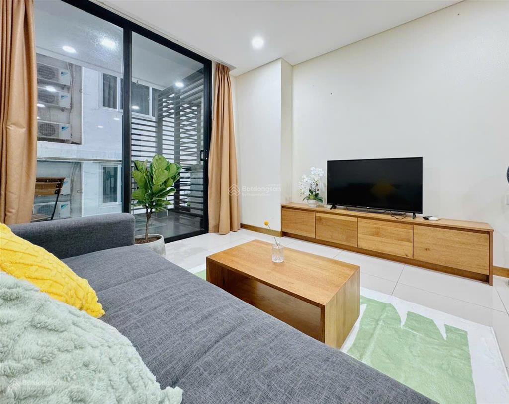 Thiện chí bán căn 60m2 (1 pn) maple tôn đản. sổ hồng lâu dài