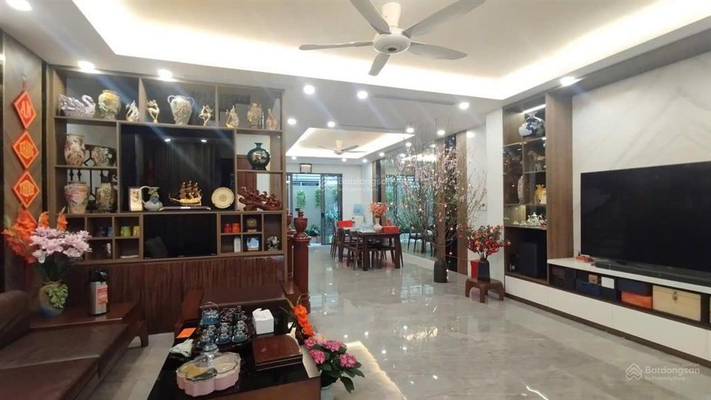 Cần bán liền kề tiêu chuẩn gamuda  90m2  giá 34,5 tỷ, vị trí đẹp.