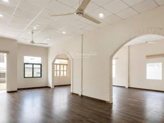 Biệt thự gần nguyễn văn trỗi  trệt 2 lầu  giá 55 triệu   0886 666 ***