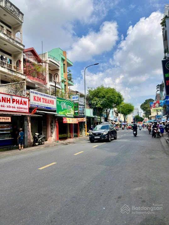 Mặt bằng trệt cống quỳnh quận 1 vị trí đẹp gần phố tây giá 40 triệu  0886 666 ***