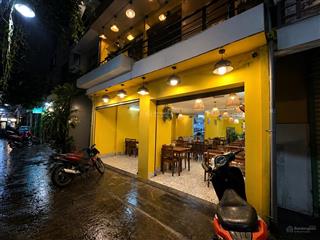Cho thuê nhà ngay đài truyền hình quận 1 ngang 6m  0886 666 ***