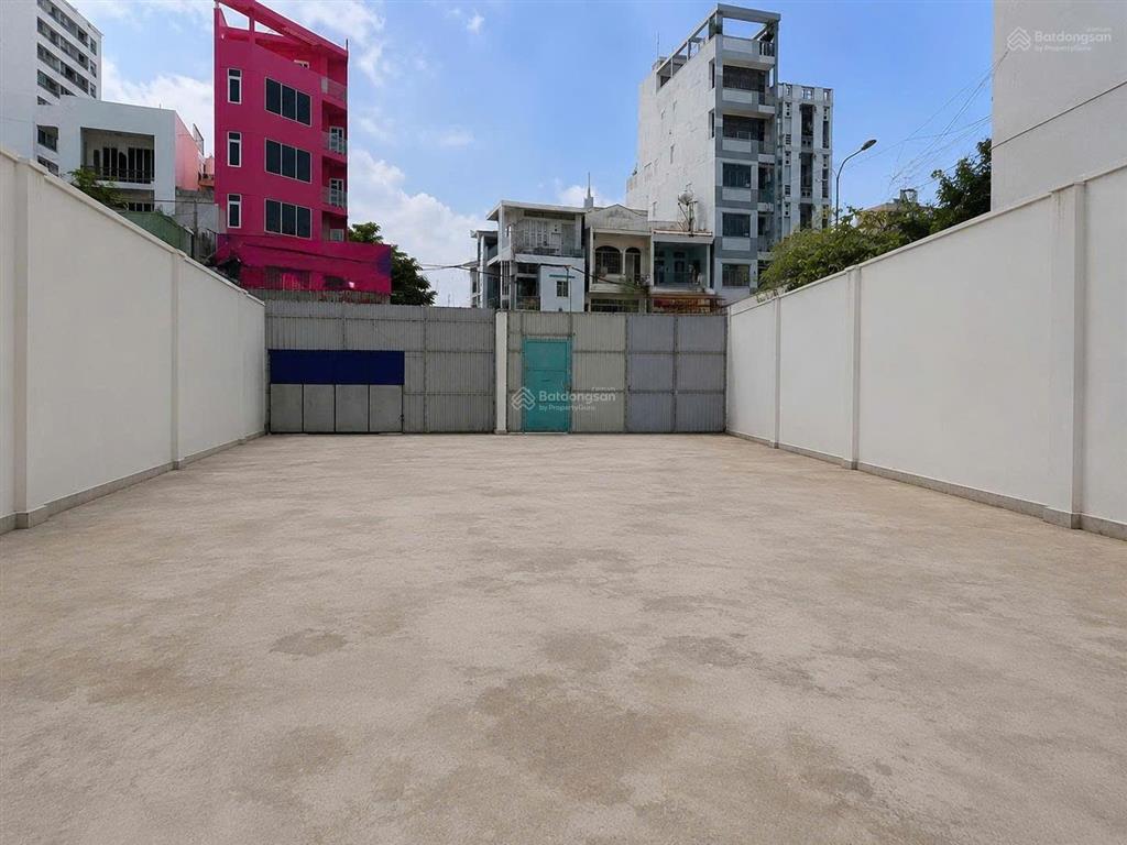 Mặt tiền 13 x 68m vị trí đông đúc tuyến đường nhiều ngân hàng, văn phòng, kd tự do  0886 666 ***
