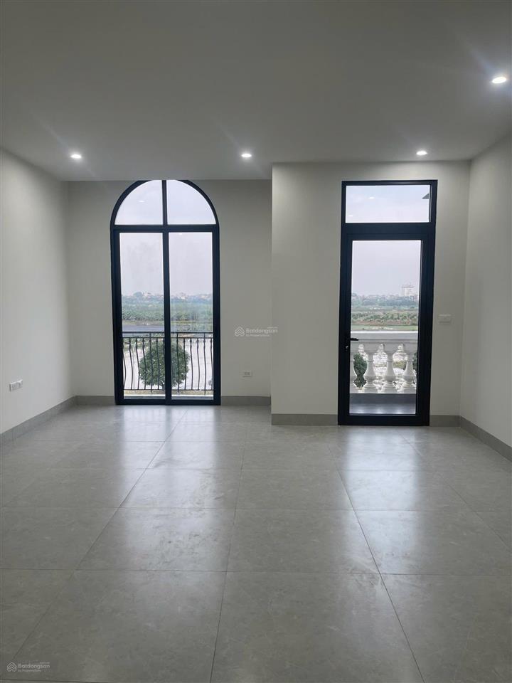 Chính chủ cho thuê bt vinhomes ocean park gia lâm, giá 25tr , diện tích 90m hoàn thiện 3 tầng