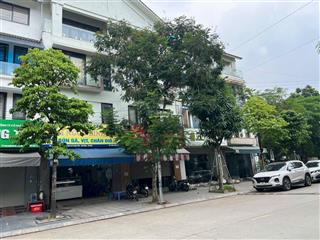 Bán căn nhà liền kề kđtm gleximco 120m2 x 5t x mt6m giá 17 tỷ