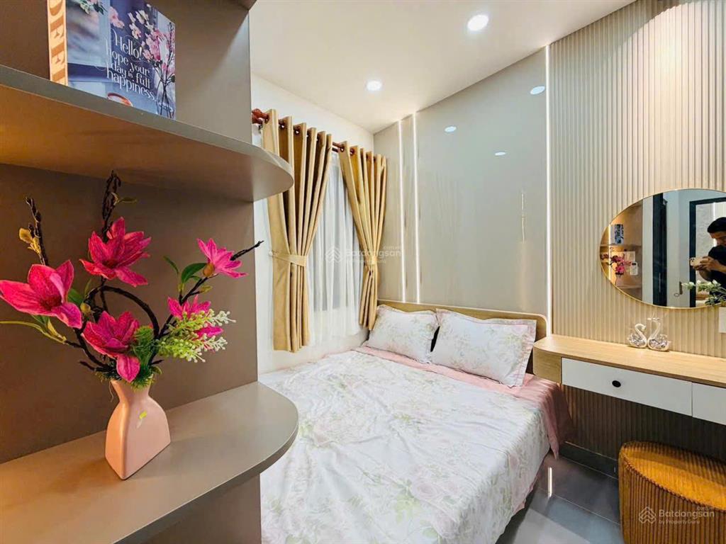 Cho thuê nhà đẹp 3 tầng 3pn + sân phơi đường số 18 gò vấp 10tr full nội thất