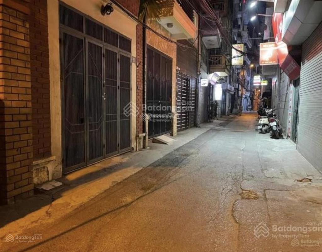 Chính chủ cần tiền bán gấp 39m, nở hậu, đường miêu nha, ô tô đỗ cạnh, giá tốt.