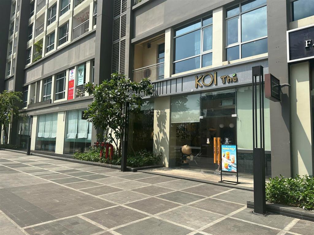 Shophouse hiếm tại landmark 81 vị trí đắc địa ngay trung tâm thương mại, lượng khách ổn định