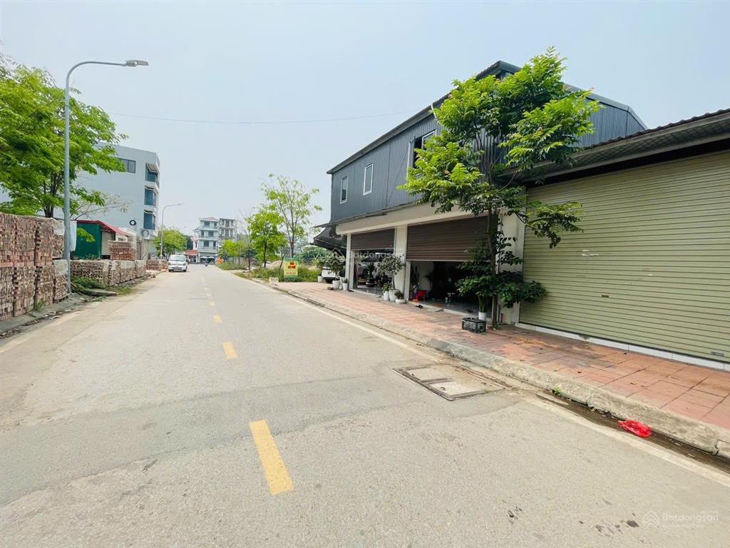 Bán lô 115.8m2, mt 8m hướng đông nam đất dịch vụ chợ định trung, vĩnh yên 0987 673 ***