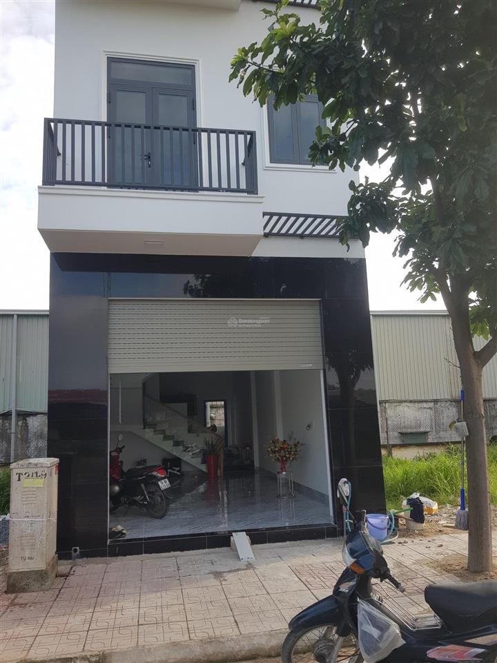 Phòng trọ trong nhà nguyên căn, có ban công, cửa sổ, mới, an ninh, thoáng mát, yên tĩnh