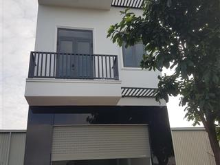 Phòng trọ trong nhà nguyên căn, có ban công, cửa sổ, mới, an ninh, thoáng mát, yên tĩnh