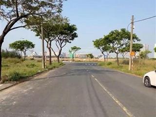 [siêu hiếm] lô góc 2mt đường 20,5 thông ra biển ngũ hành sơn, 195m²( ngang 10m) , giá chỉ 15.x tỷ