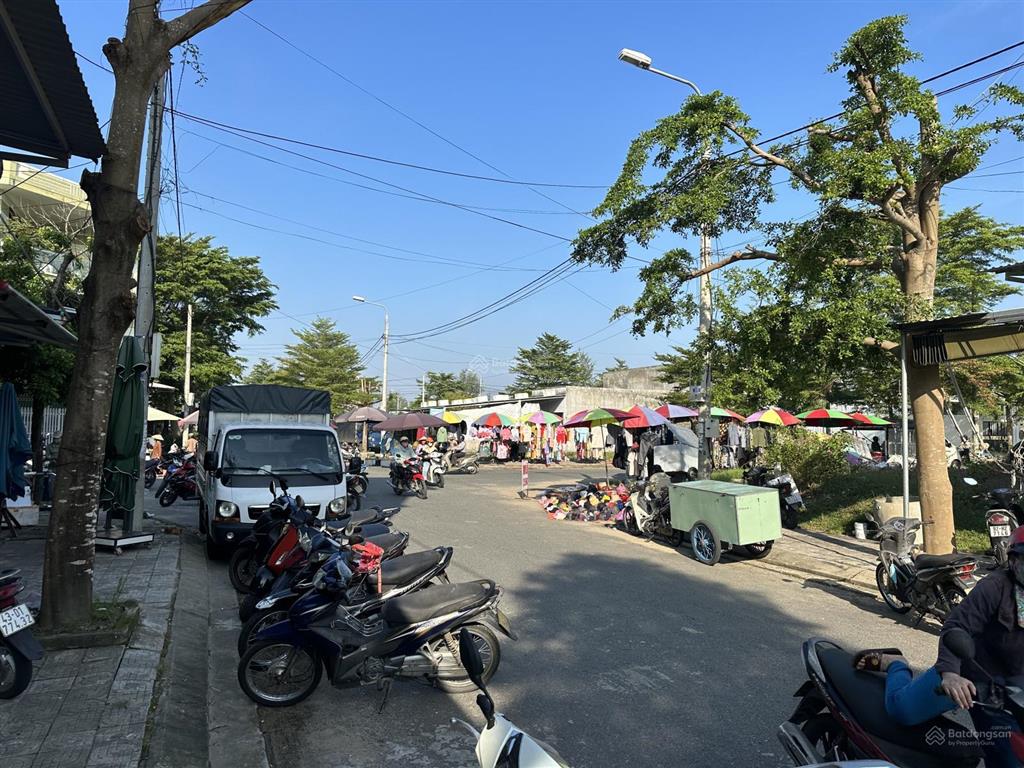 Lô đất đối diện phố chợ ven biển đà nẵng đường 7m5 đông nam  2,18 tỷ