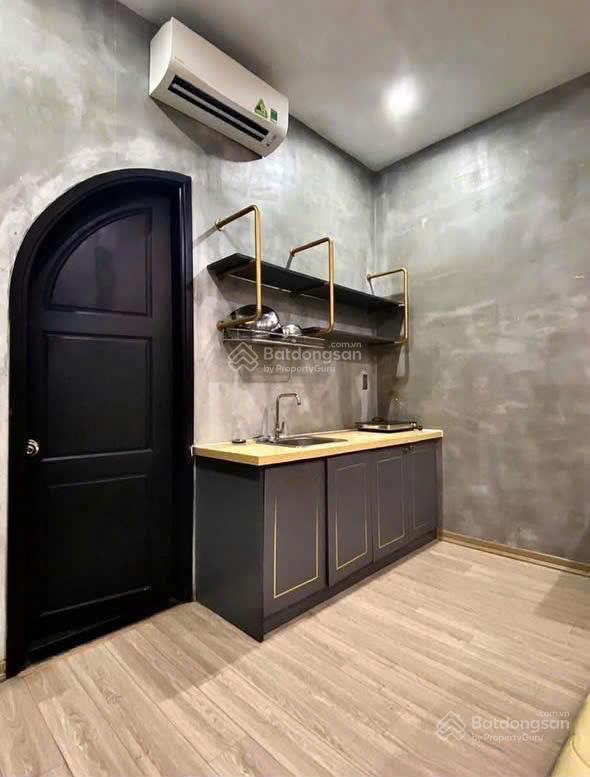 Bán tòa căn hộ 13 phòng nam việt á  dòng tiền 70 triệu/tháng  giá chỉ 14,x tỷ