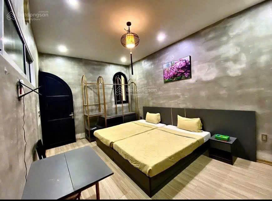 Bán tòa căn hộ 13 phòng nam việt á  dòng tiền 70 triệu/tháng  giá chỉ 14,x tỷ