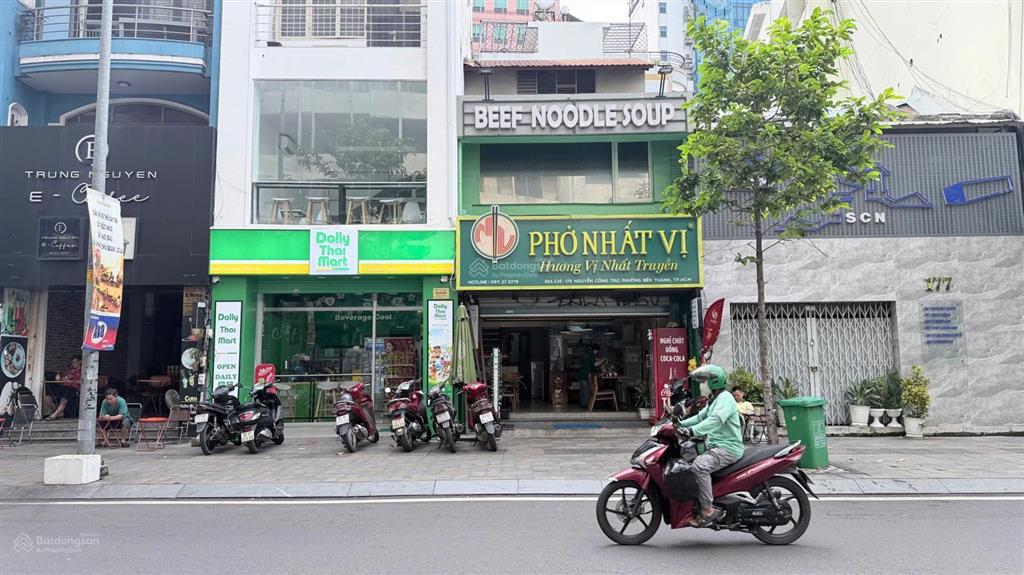 Nhà mặt tiền nguyễn công trứ, bến thành 4,5x12m 3 lầu  0799 863 ***