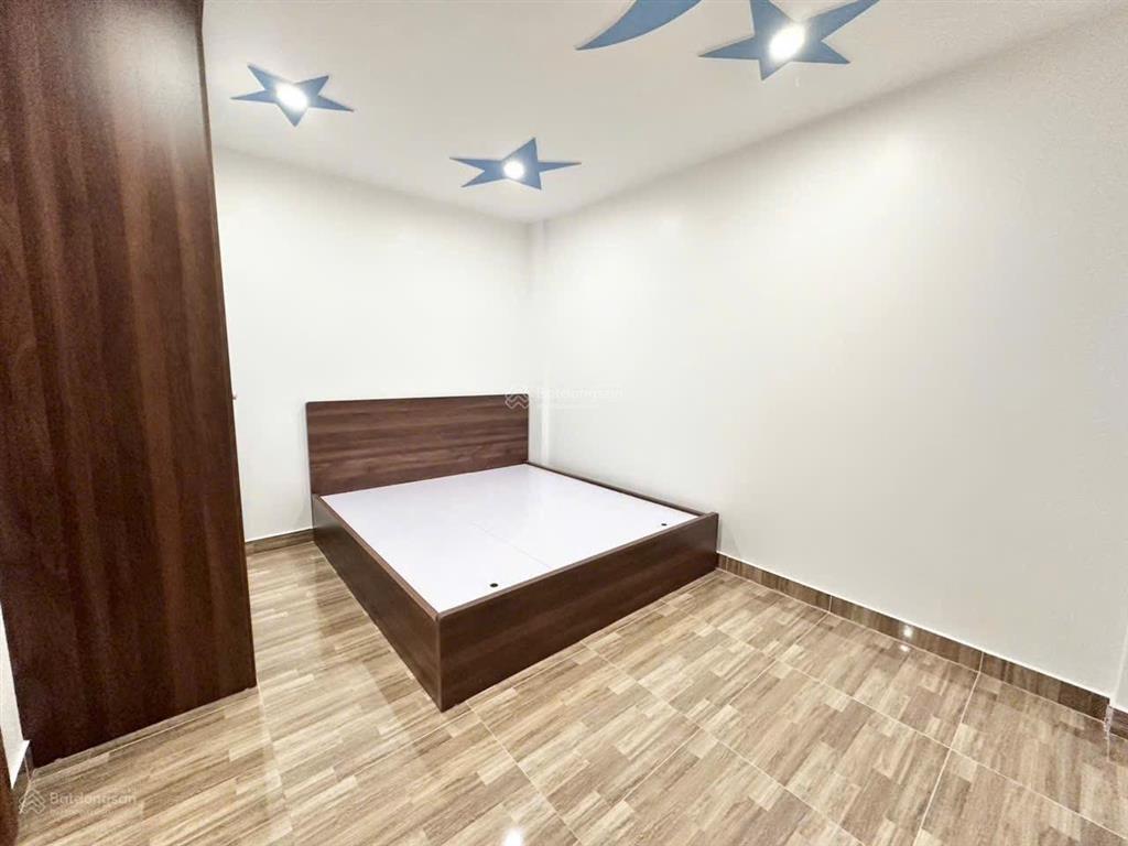 Chính chủ cần bán căn nhà diện tích gần 50m2 đẹp nhất khu đô thị him lam  0357 864 ***