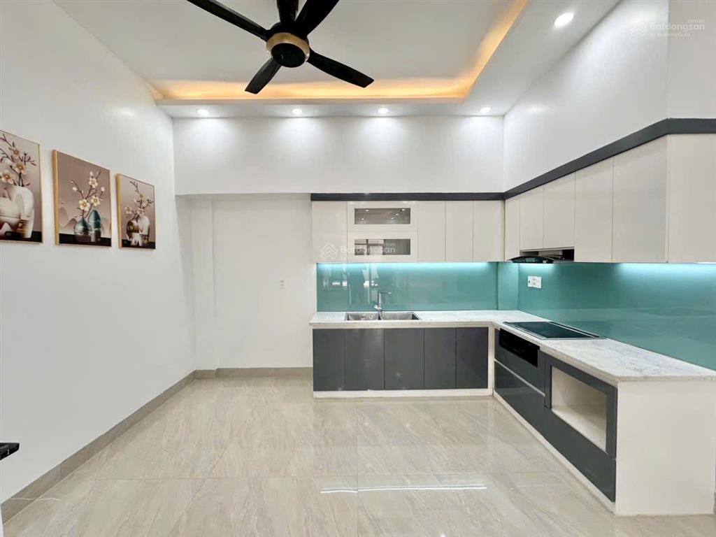 Chính chủ cần bán căn nhà diện tích gần 50m2 đẹp nhất khu đô thị him lam  0357 864 ***