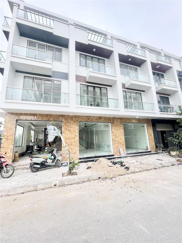 Nhà đẹp 4 tầng khu him lam hùng vương | ô tô đỗ cửa ở ngay giá rẻ chỉ 4 tỷ x