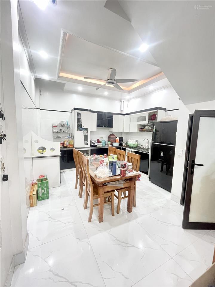 Nhà đẹp 4 tầng khu him lam hùng vương giá rẻ ô tô đỗ cửa  e nguyên 0357 864 ***