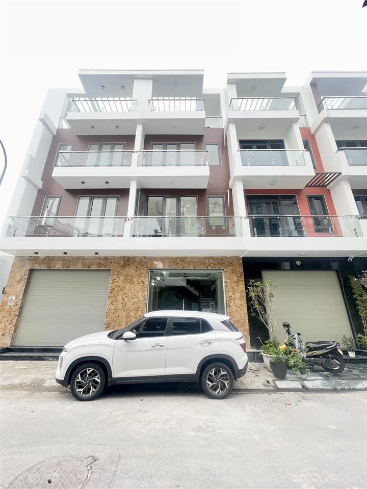 Nhà đẹp 4 tầng khu him lam hùng vương | ô tô đỗ cửa ở ngay giá rẻ  e nguyên 0357 864 ***
