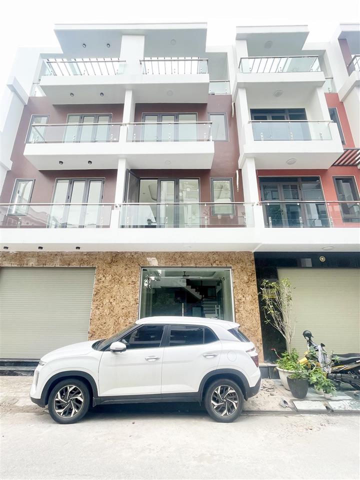 Nhà đẹp 4 tầng khu him lam hùng vương | ô tô đỗ cửa ở ngay giá rẻ  e nguyên 0357 864 ***