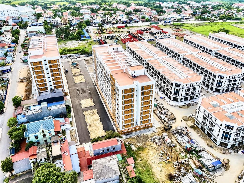 Hot! bán chuyển nhượng căn hp2 view công viên vị trí đẹp hiếm có.  e nguyên 0357 864 ***