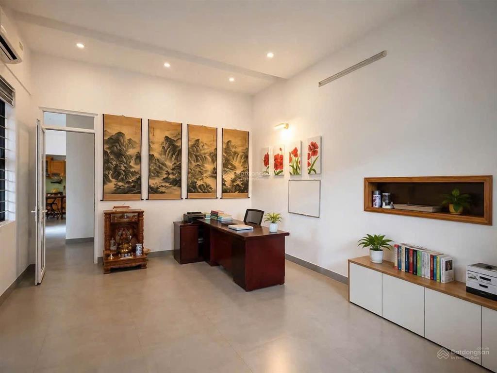 Cần bán biệt thự đẹp như trong tranh mặt tiền mai xuân thưởng, thành phố buôn ma thuột