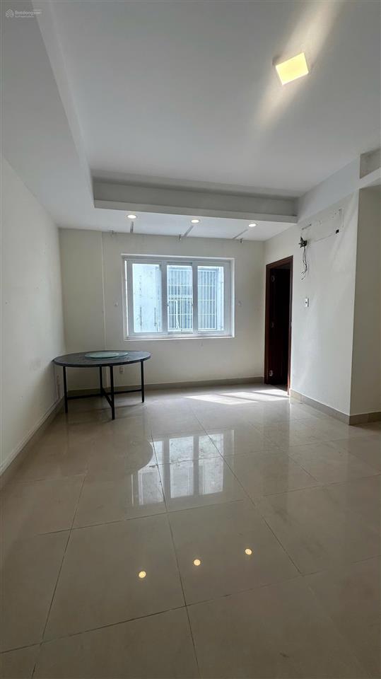 Bán nhà mặt tiền tại nguyễn thượng hiền, 9,5 tỷ, 72,5 m2 bán gấp