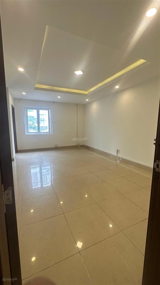 Bán nhà mặt tiền tại nguyễn thượng hiền, 9,5 tỷ, 72,5 m2 bán gấp