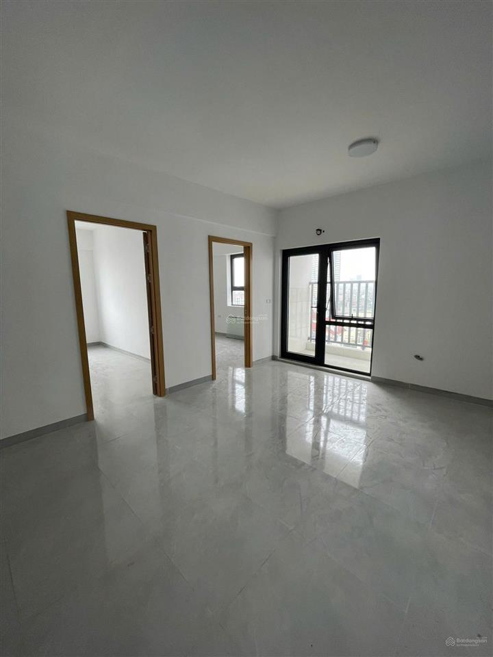 Chính chủ nhượng lại căn 2pn chung cư huy hùng mặt đường lê nin.  0837 323 ***