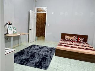 Chính chủ cho thuê căn hộ mini full nội thất, cửa sổ lớn phòng rộng thông thoáng