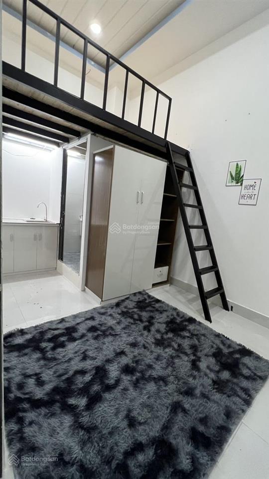 Chính chủ cho thuê phòng gác đầy đủ nội thất 2tr6