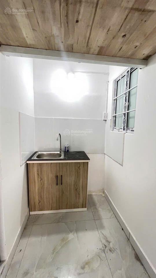 Cho thuê phòng gác giá rẻ 2tr5 giảm còn 2tr2. khu an ninh yên tĩnh