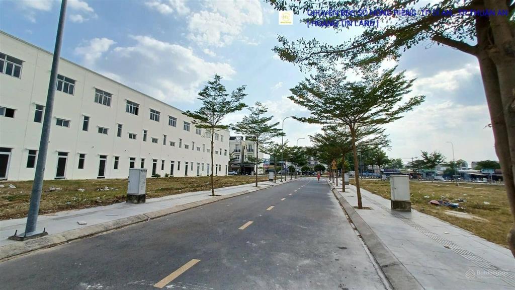Cần bán lô đất 80m2 ngay khu công nghiệp vsip 2. liền kề chợ trường. bán giá 970 triệu sổ sẵn