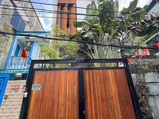 Nhà đẹp  hẻm xe hơi lê văn sỹ. phường 13. quận 3  kc  4 tầng ( 4 x 20m ) tặng nội thất  24 tỷ