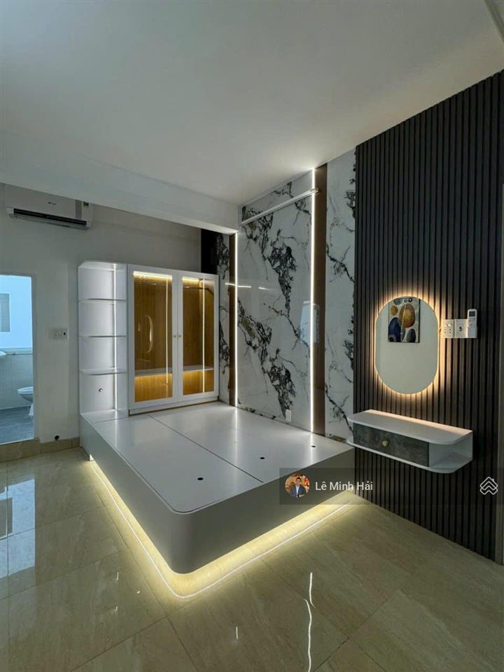 Hẻm siêu đẹp cửu long.p2. tân bình  5 tầng ( 4,55 x 16m )  10 phòng chdv 70 triệu  giá 19 tỷ