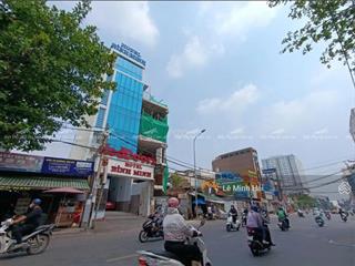 Mặt tiền nguyễn xí. bình thạnh  5 tầng ( 5,5 x 28m )  hđt  80 triệu/ tháng  giá 32 tỷ